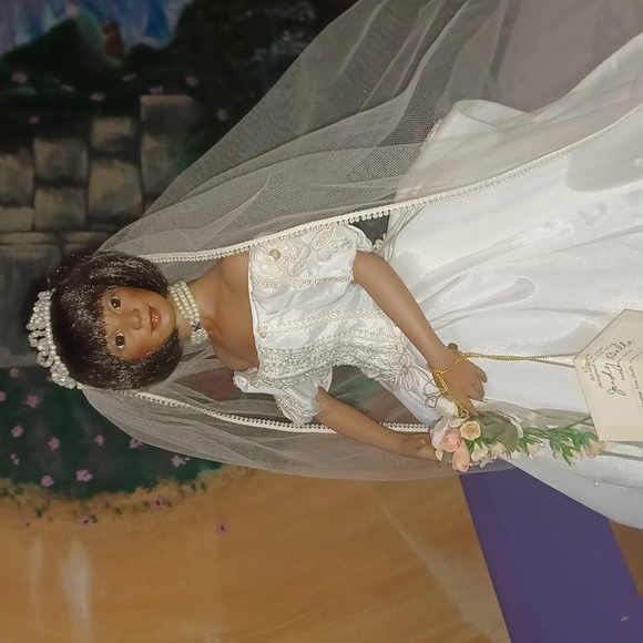 VANESSA PORCELAIN BRIDE 👰‍♂ DOLL ..Artist: JUDY BELLE - Picture 3 of 14